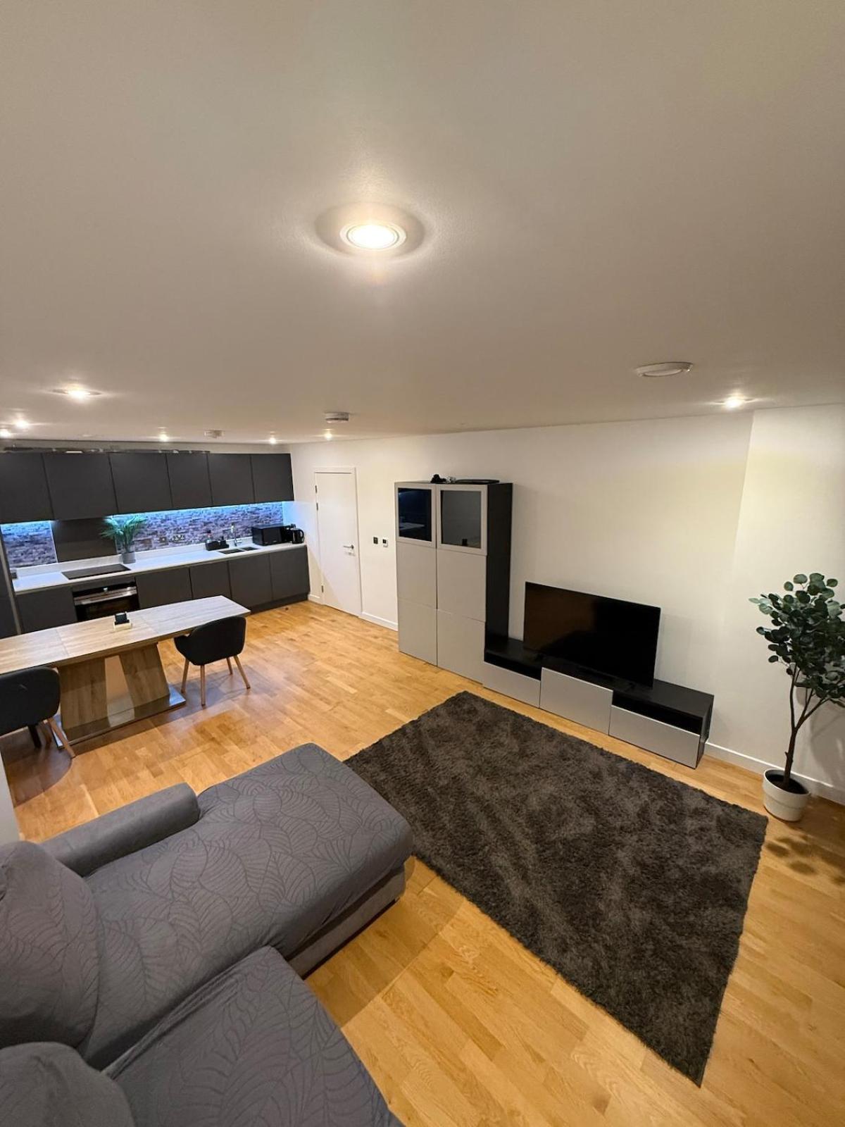 New 2 Bed Apartment Greenwich Лондон Экстерьер фото