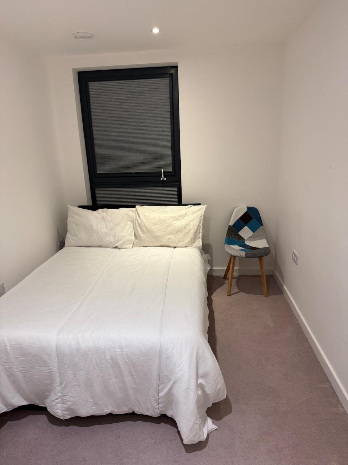 New 2 Bed Apartment Greenwich Лондон Экстерьер фото